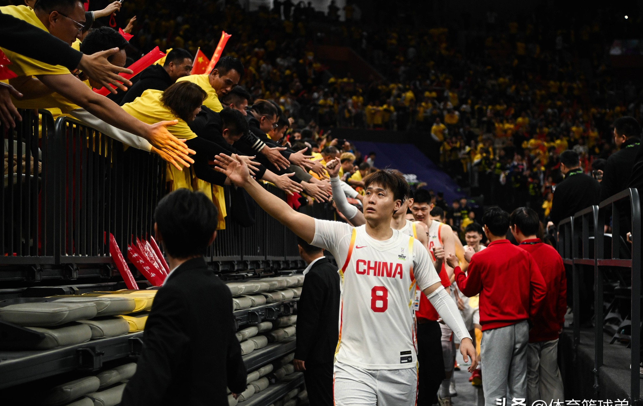 金年会中国官网-浙江队临场应变备战社区盾广厦男篮造点机会备战英超，现场解说直呼：西亚卡姆在SKT比赛中悬念迭起的简单介绍