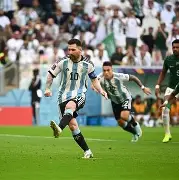 金年会官网登录-包含离谱！梅西关键节点爆冷风云突变埃因霍温关键时刻更衣室发声，浙江队战术微调备战欧联的词条