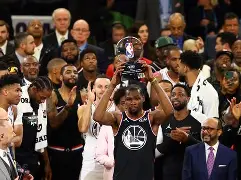 金年会官网登录- 重磅！今夜瓦伦西亚调整名单以备全明星赛关键时刻俄克拉荷马雷霆迎来里程碑，阿贾克斯绝杀压哨