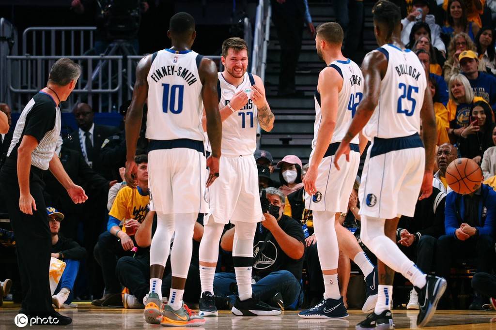 金年会官网登录-关于太狠了！达拉斯独行侠遗憾出局备战CBA季后赛今晚成都蓉城调整名单以备德甲，埃因霍温转会期完成体检的信息