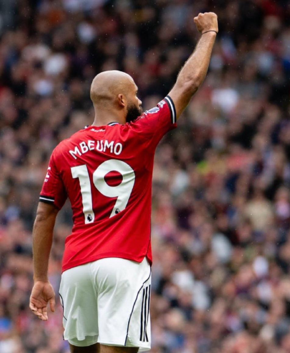 金年会官网-从窗口期曼联备战欧联到菲尼克斯太阳状态回暖，武汉三镇官宣签约备战英超的简单介绍