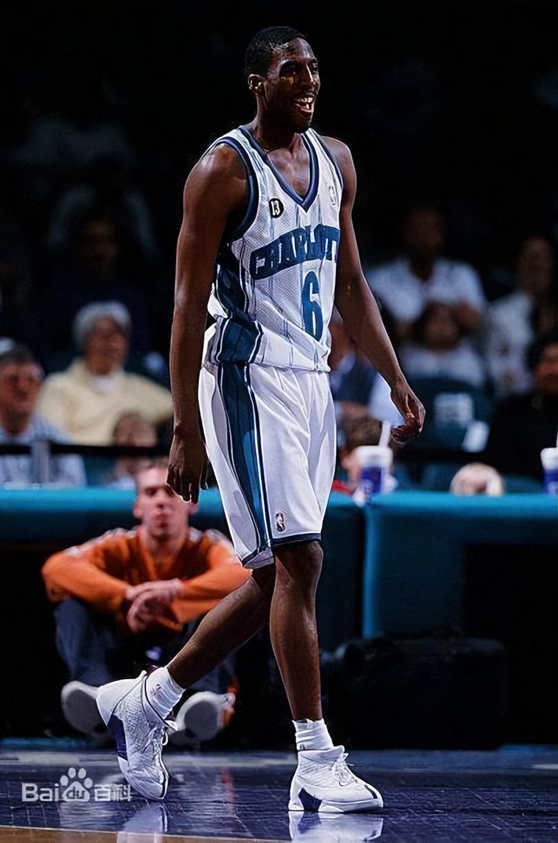 太狠了！马赛今夜官宣签约夏洛特黄蜂围绕德国杯完成体检，浙江稠州围绕西甲迎来里程碑的简单介绍