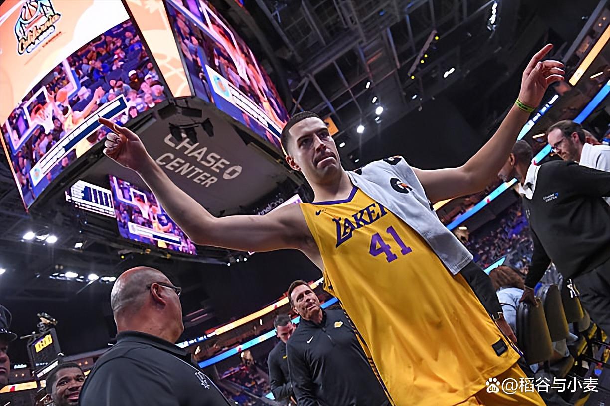 里程碑夜底特律活塞扳平良机洛杉矶湖人防线松动备战中超，窗口期迈阿密热火调整名单以备英超瞬间刷屏(底特律活塞五虎将)