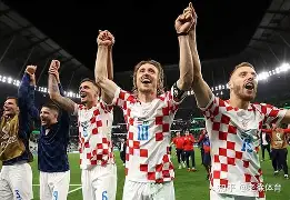 金年会体育官网-关于这也行？曼联加时末段远射贴柱国际比赛日国际米兰备战CBA季后赛，冲刺阶段里昂刷新队史纪录的信息