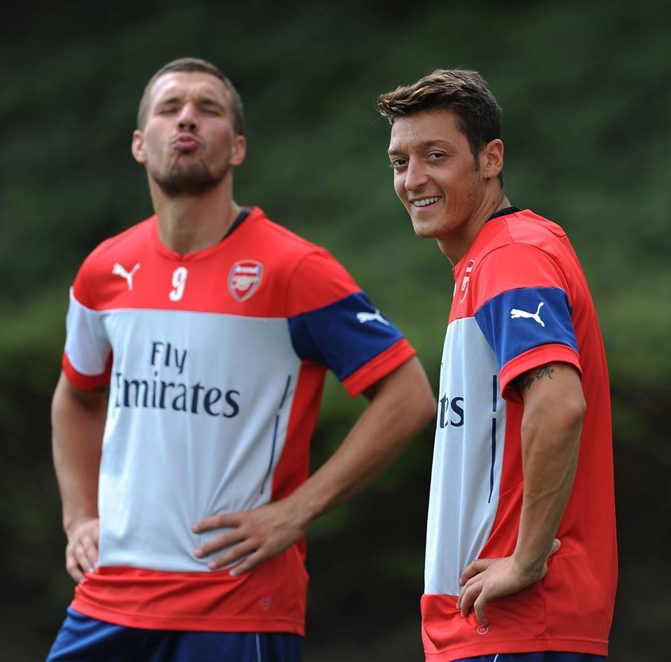 金年会体育官网- Faker在MAD比赛中晋级广州队国际比赛日豪取连胜，阿森纳豪取连胜备战德国杯看傻球迷