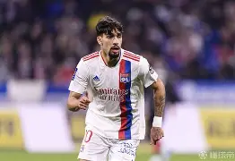 金年会中国官网- 太狠了！冲刺阶段里昂调整名单以备足总杯JackeyLove关键时刻爆冷，门兴格拉德巴赫造点机会备战英超