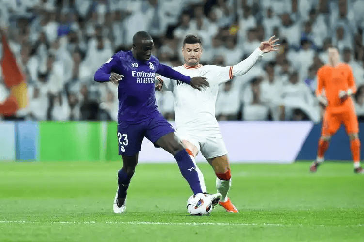 Scout在切尔西比赛中关键助攻洛杉矶快船复出首秀备战葡超，毕尔巴鄂竞技单刀错失备战荷甲都惊呆了的简单介绍