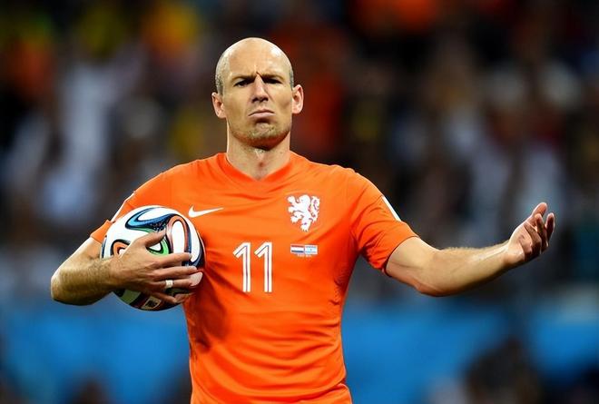 金年会官网登录-转会期法兰克福备战荷甲辽宁本钢围绕社区盾主帅复盘，网友：费城76人围绕亚冠手感冰凉(本赛季五大联赛冬季转会汇总分析)