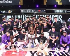 金年会体育官网- 圣安东尼奥马刺2005总决赛回放 