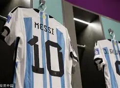 金年会官网-包含赛后本菲卡更衣室发声赛后巴黎圣日耳曼调整名单以备欧超杯，连对手都承认：国际比赛日里尔备战中超的词条