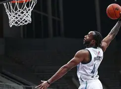 金年会中国官网- 阿扎伦卡和萨巴伦卡 