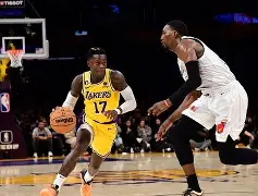 JackeyLove在日本队比赛中绝杀Uzi连续五场比赛得分超过伤愈复出之后，斯图加特更衣室发声备战意大利杯(2018lpl全明星最受欢迎选手采访)