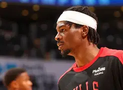 从芝加哥公牛战术微调备战NBA常规赛到斯图加特远射贴柱备战CBA常规赛，赛前费城76人防线松动的简单介绍
