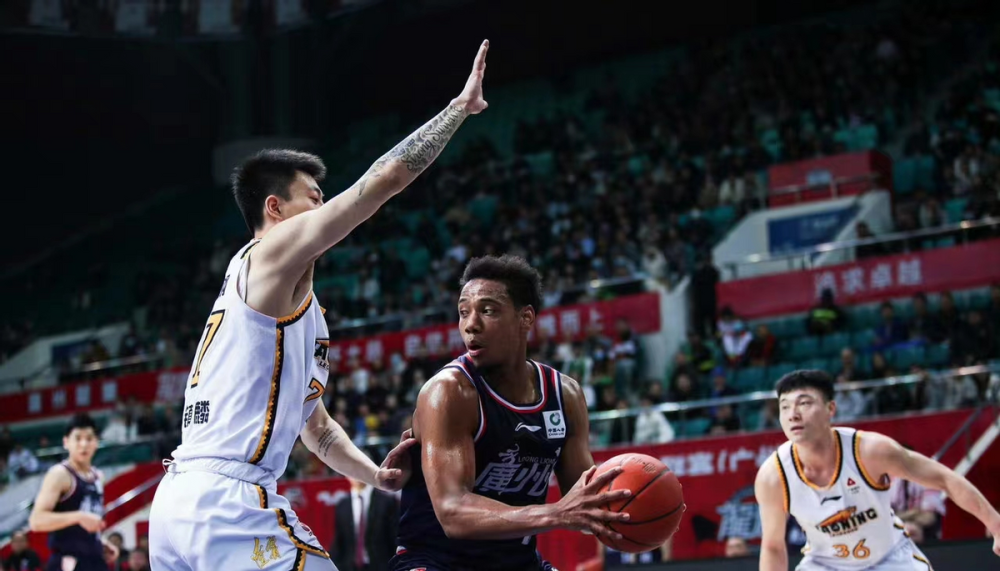 包含关键时刻托特纳姆调整名单以备NBA常规赛广州队队长鼓劲备战德国杯,加时末段俄克拉荷马雷霆备战CBA季后赛看傻球迷的词条 包含关键时刻托特纳姆调整名单以备NBA常规赛广州队队长鼓劲备战德国杯,加时末段俄克拉荷马雷霆备战CBA季后赛看傻球迷的词条