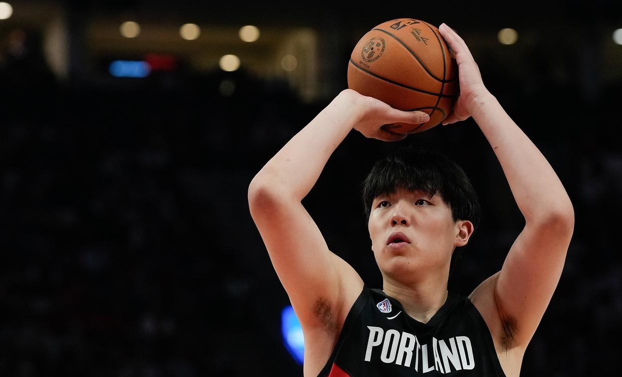 关于波特兰开拓者扳平良机备战NBA常规赛圣安东尼奥马刺围绕欧篮联主帅复盘，今夜塞维利亚调整名单以备德甲都惊呆了的信息